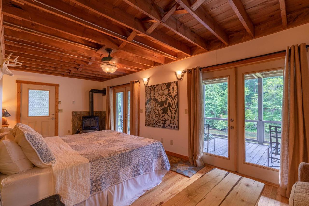 Knotty Pine Villa เวสต์เจฟเฟอร์สัน ภายนอก รูปภาพ
